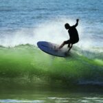Benefits-of-surfing-for-mental-health_featured