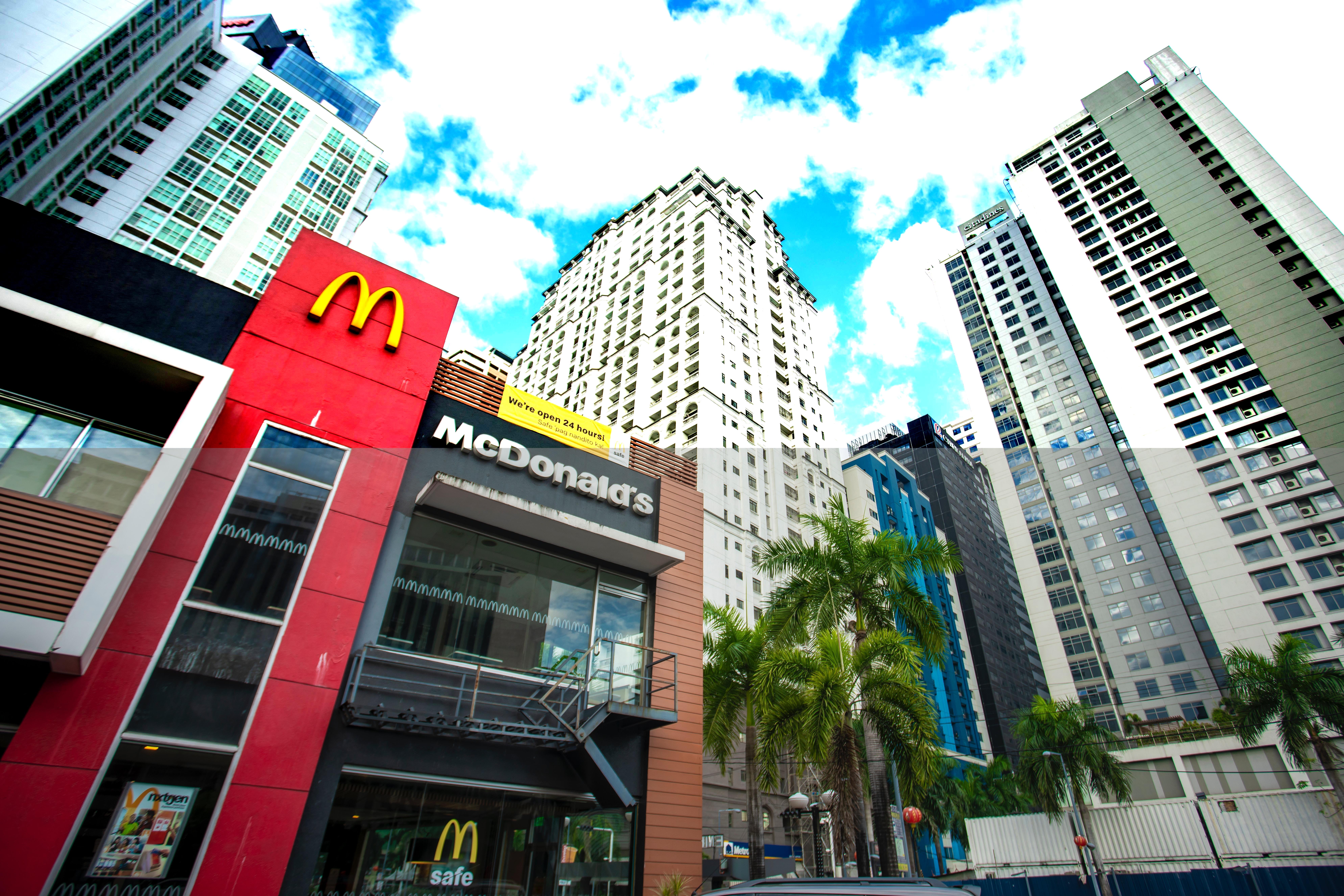 The Allure of Blue Sapphire Unraveling its Cultural Significance