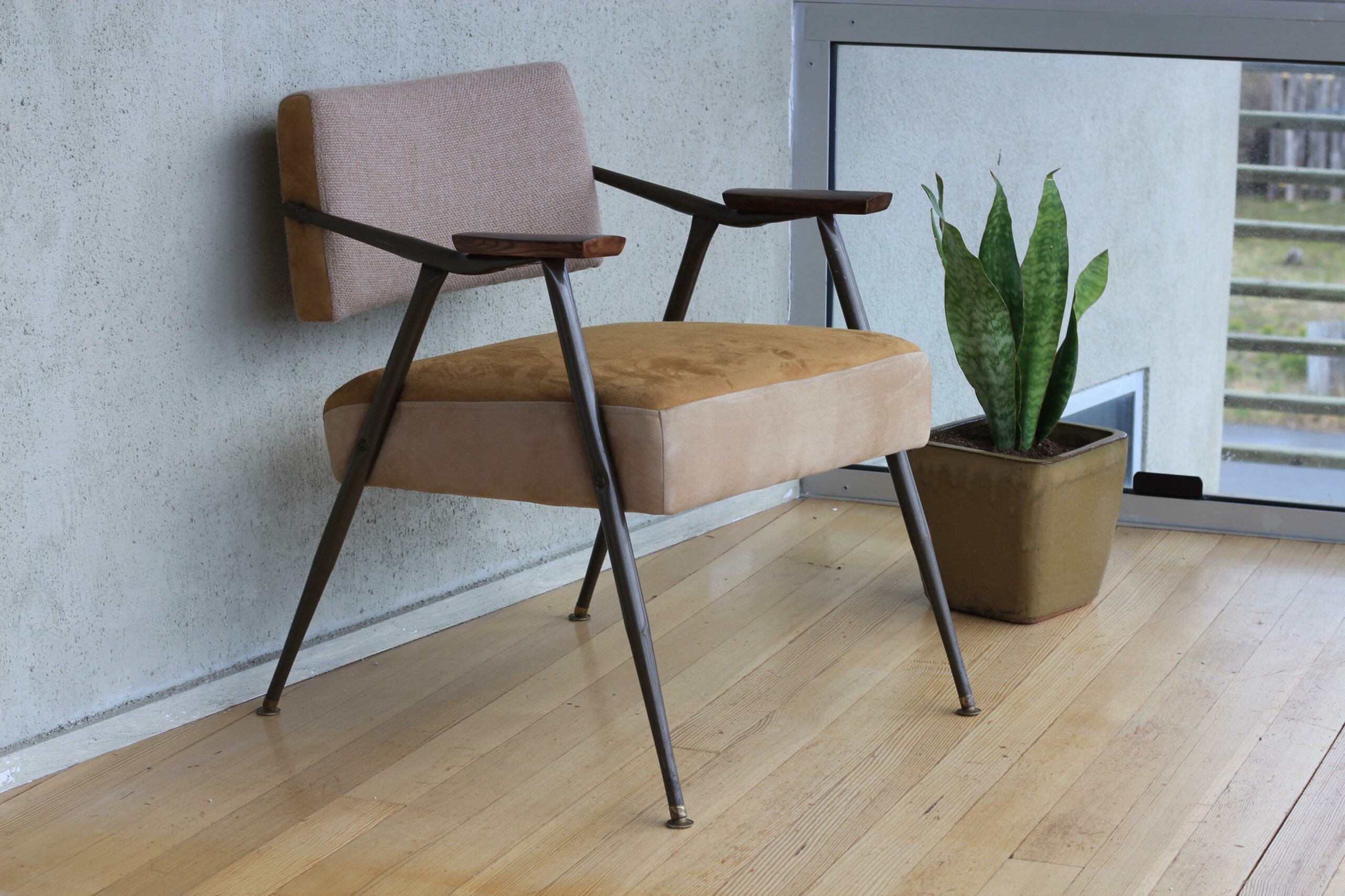interesting facts about ashley furniture