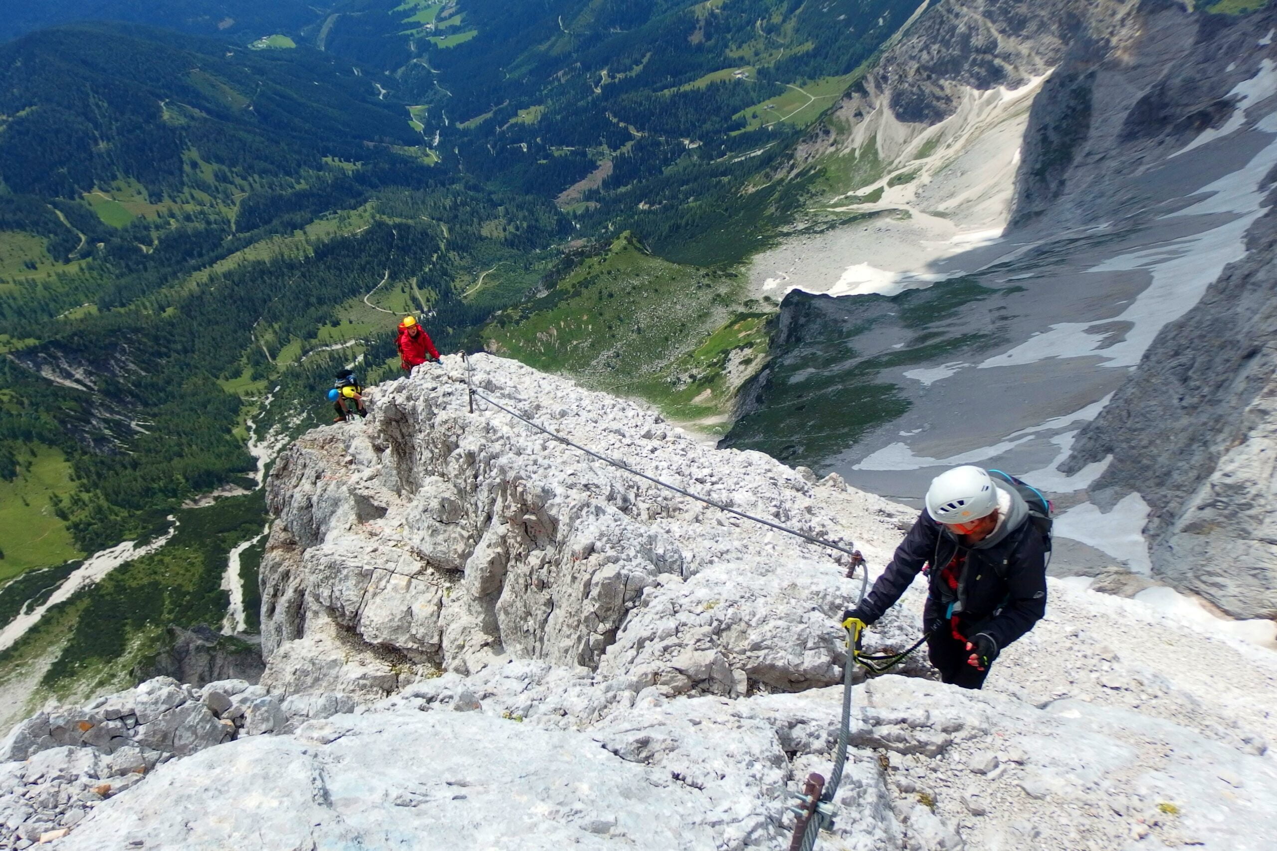 rock climbing organizations