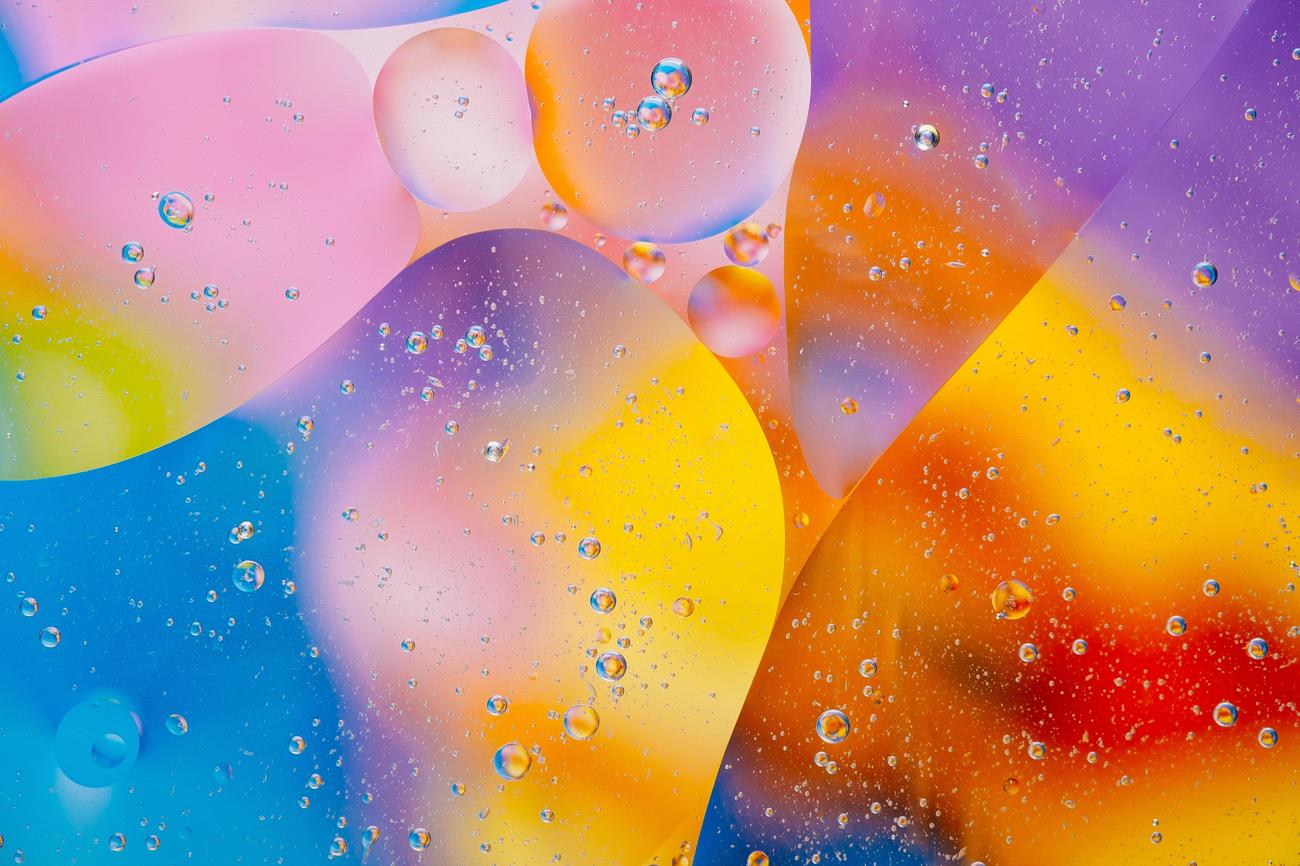 How are bubbles made