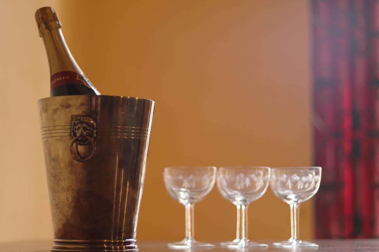 Is Champagne is haram in Islam 
