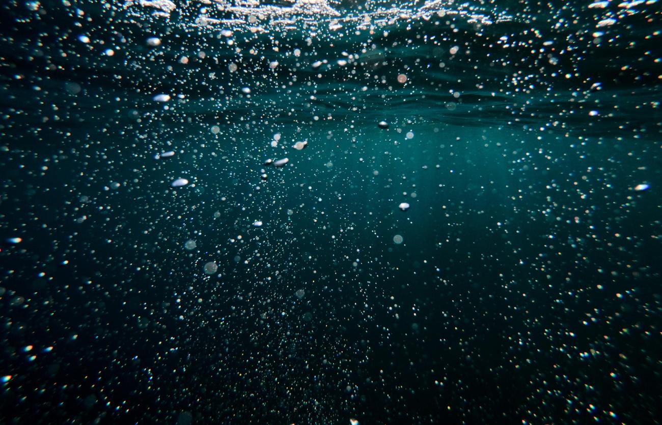 Unique characteristics of bubbles