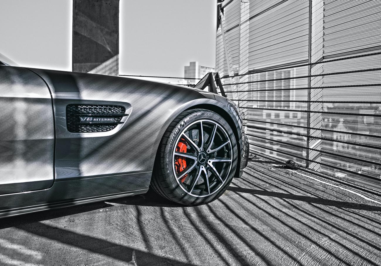 What are 5 good things about Mercedes Benz 