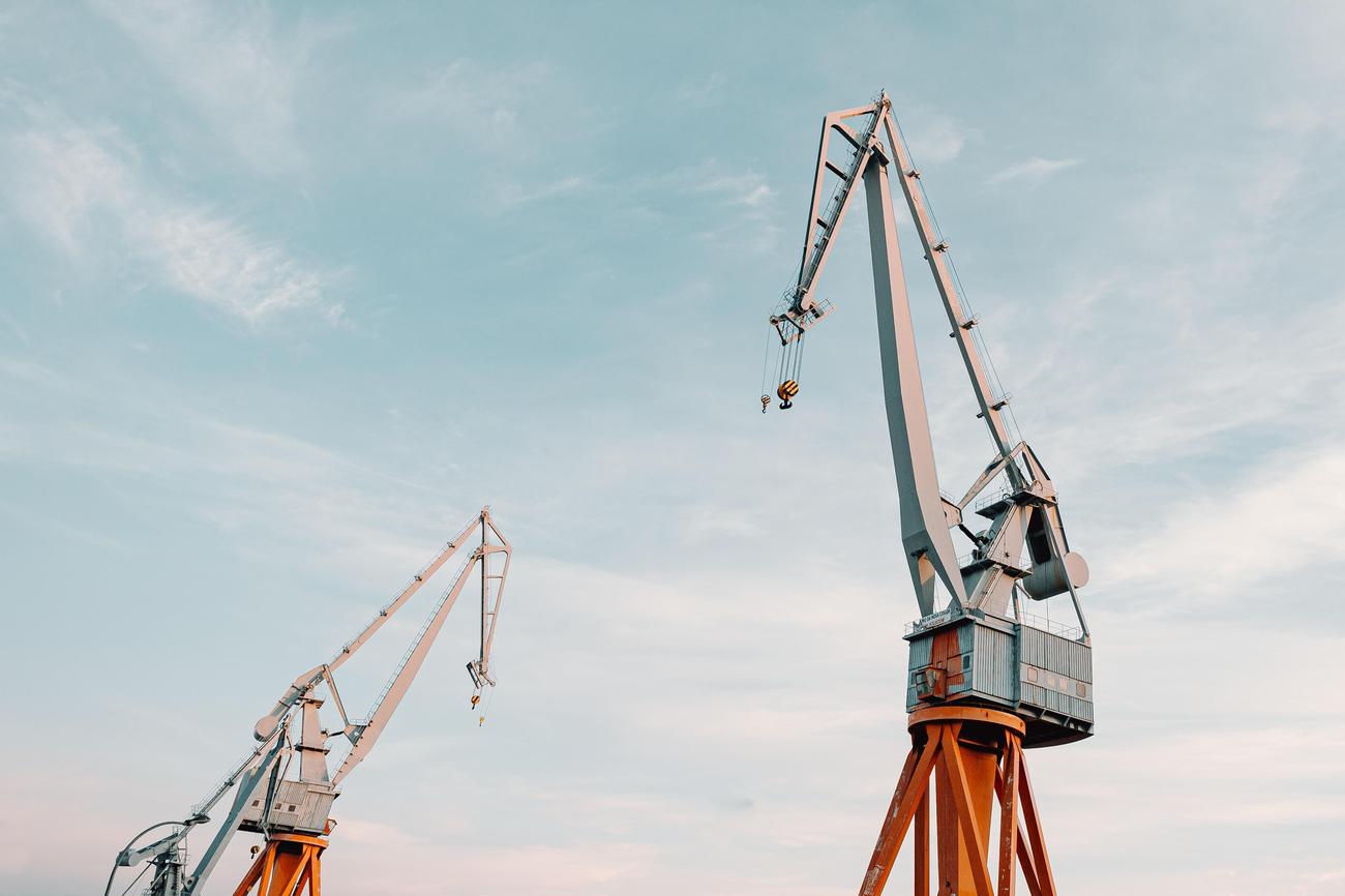 What is a crane for kids