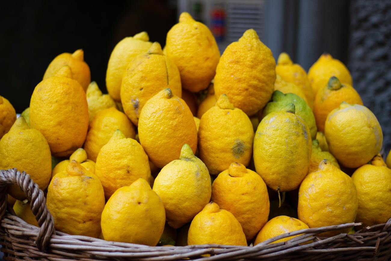 What is the city of Naples Italy known for