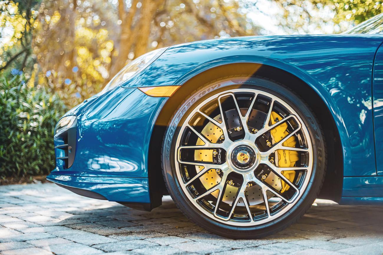 What is the unique selling point of Mercedes Benz 
