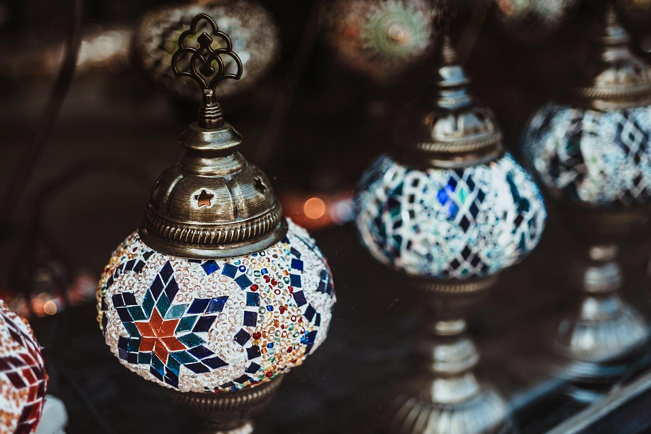 Why is Istanbul a tourist attraction 