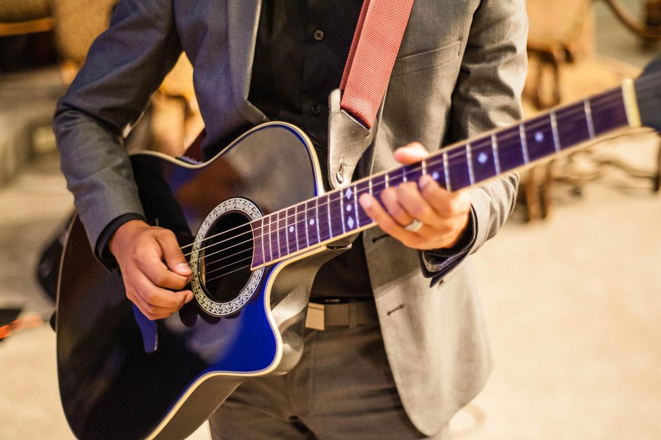electric guitar facts