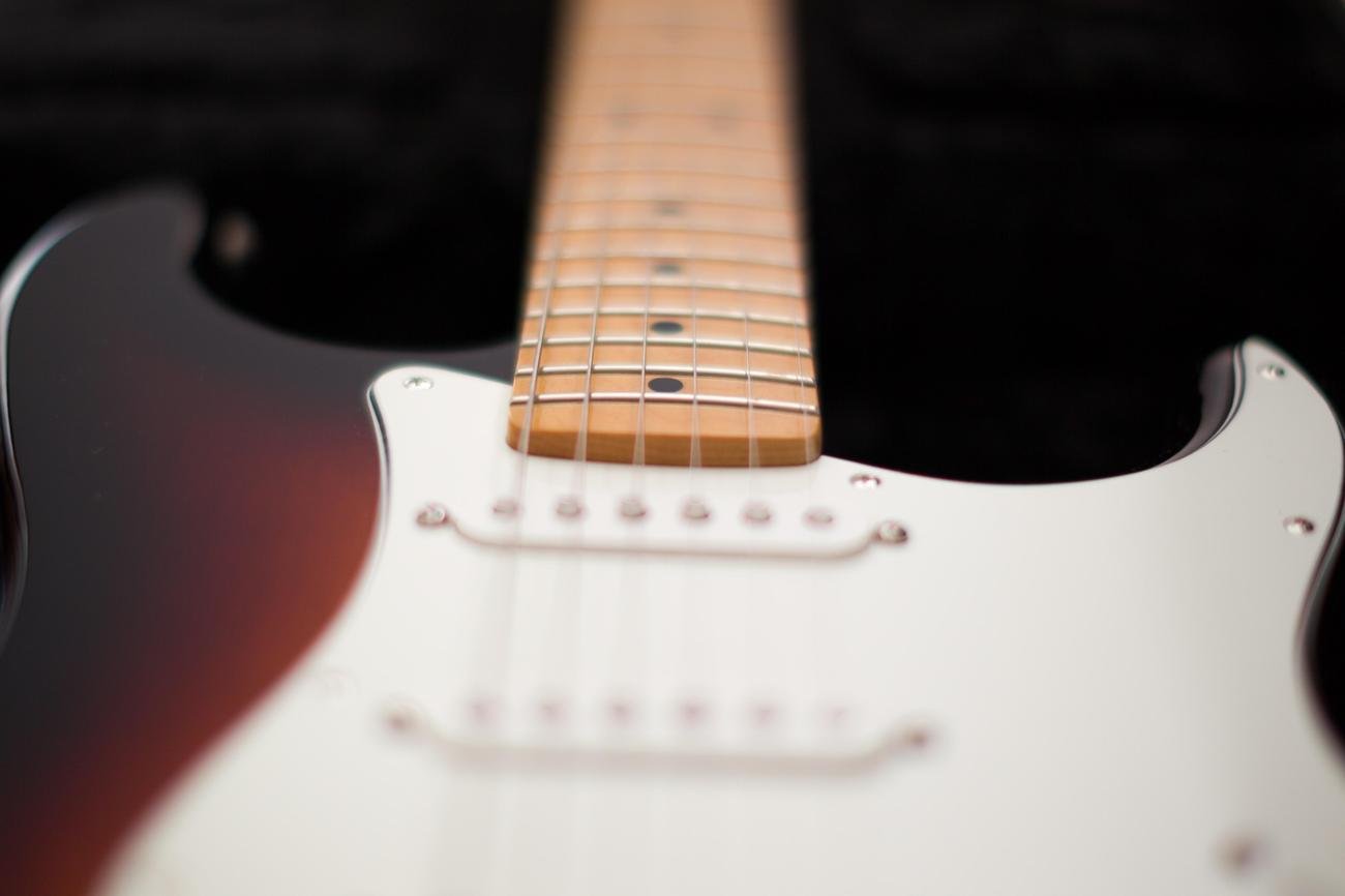 electric guitars facts