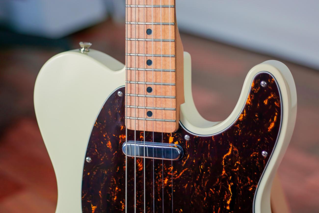 famous electric guitar players