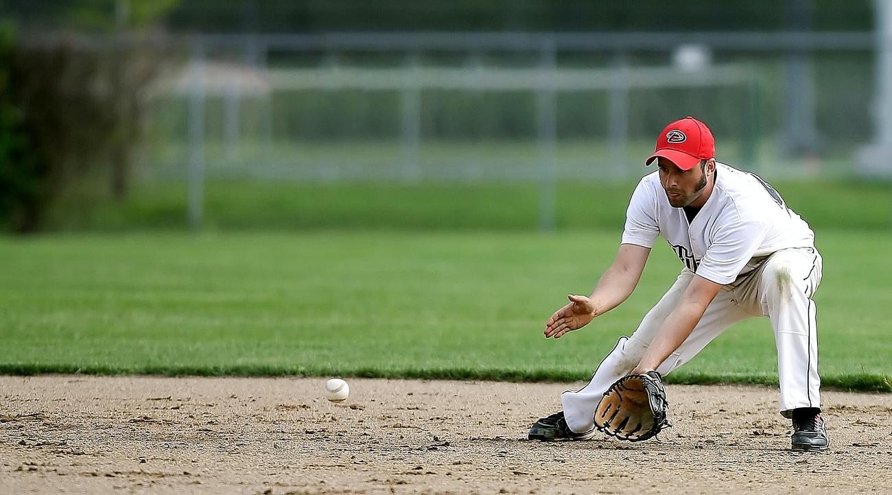 fun facts about softball and baseball