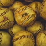 fun-facts-about-softball-and-baseball_featured