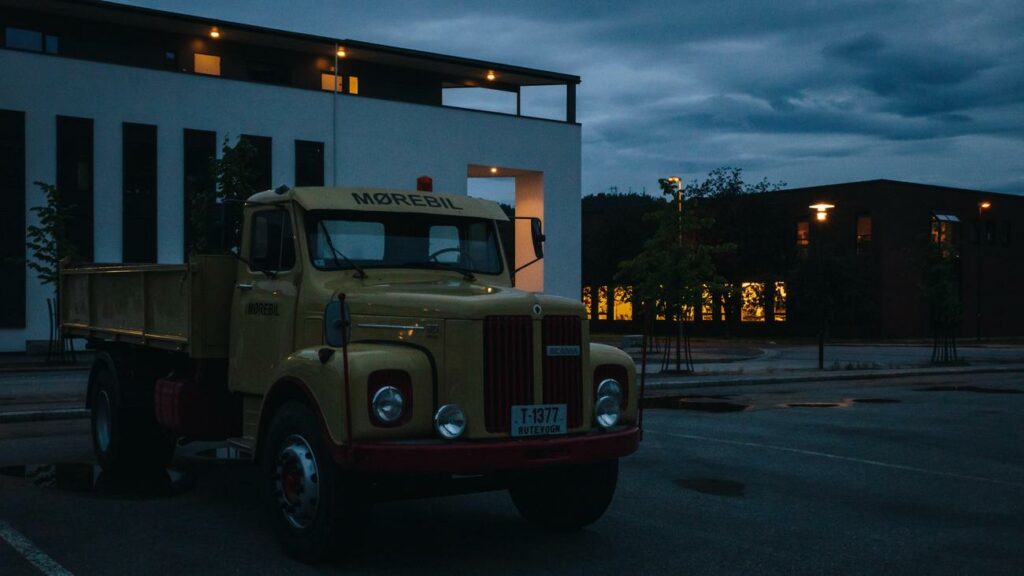 monster-truck-driver-salaries-revealed-how-much-do-they-make