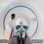 how-much-do-radiology-techs-make-an-hour_featured