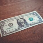 how-much-does-a-physical-therapist-assistant-make_featured