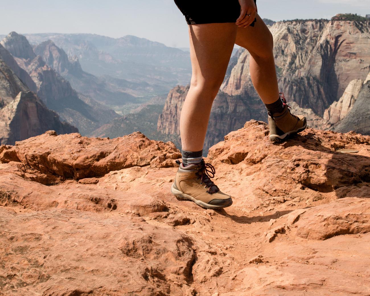 how to break in hiking boots