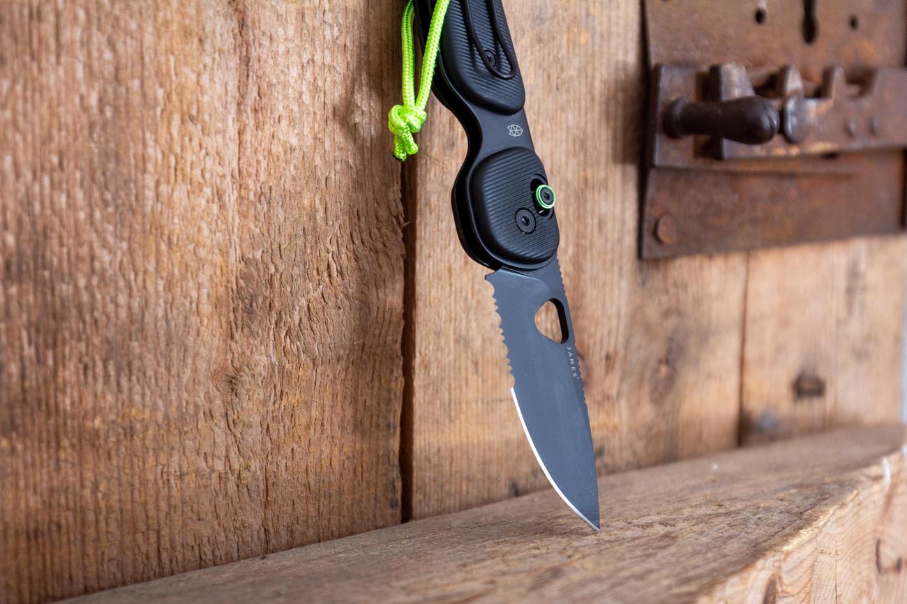 how to sharpen serrated knives