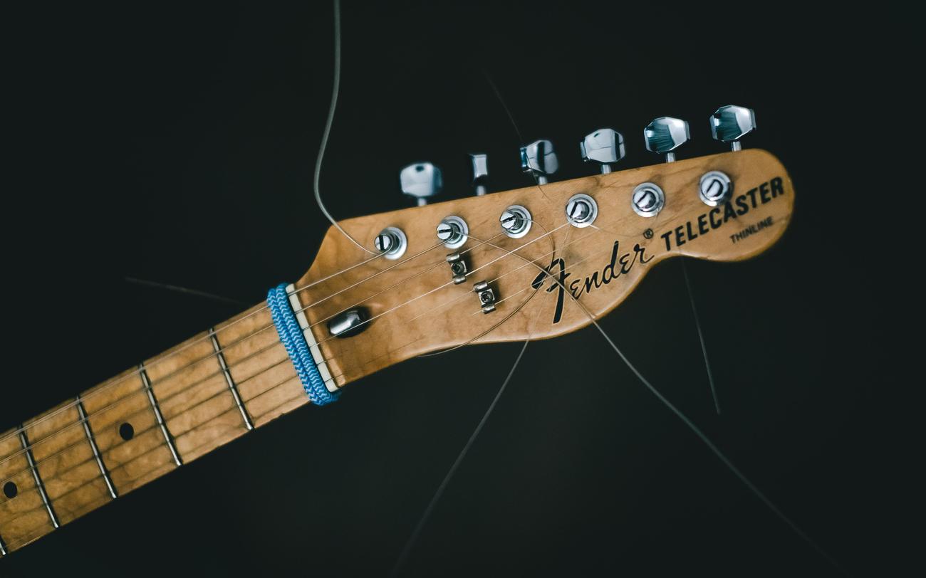 interesting facts about electric guitars