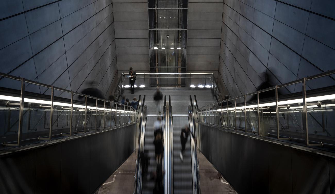 interesting facts about elevator installer
