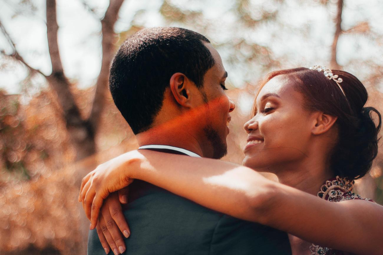 interesting facts about girls dating