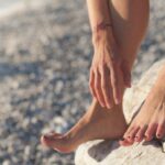 weird-facts-about-feet_featured