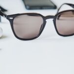 what-do-polarized-sunglasses-do_featured