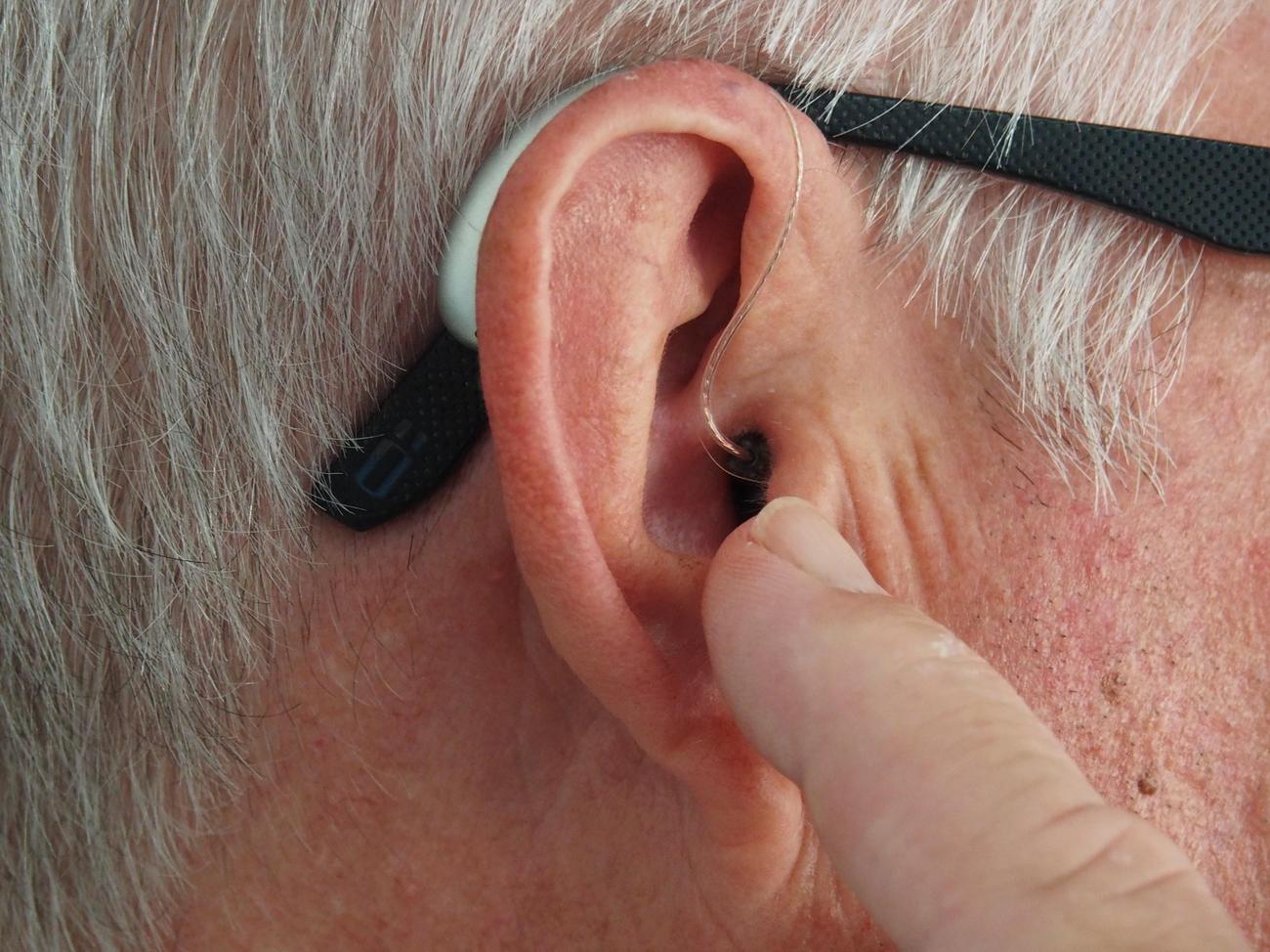 what ear is the gay ear
