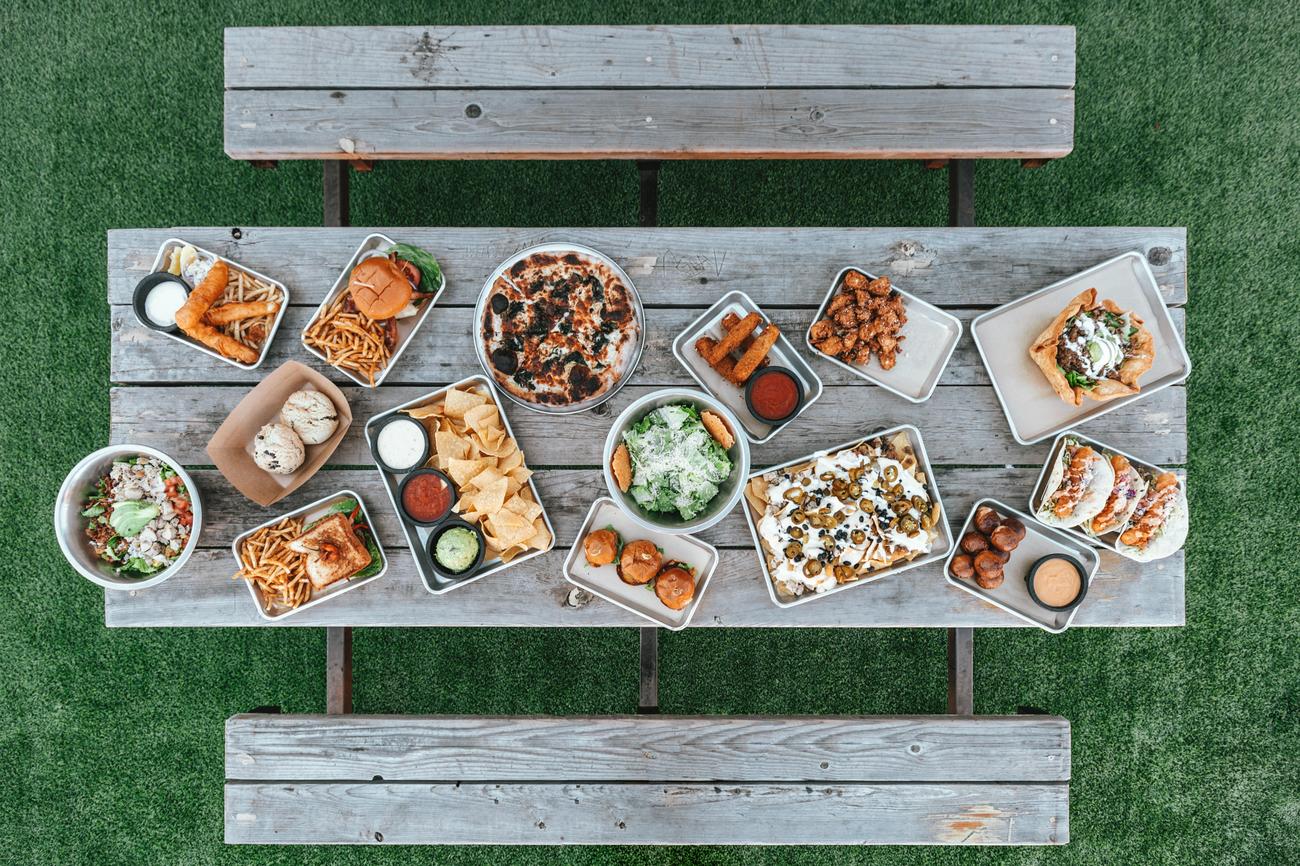 where do the locals eat in panama city beach