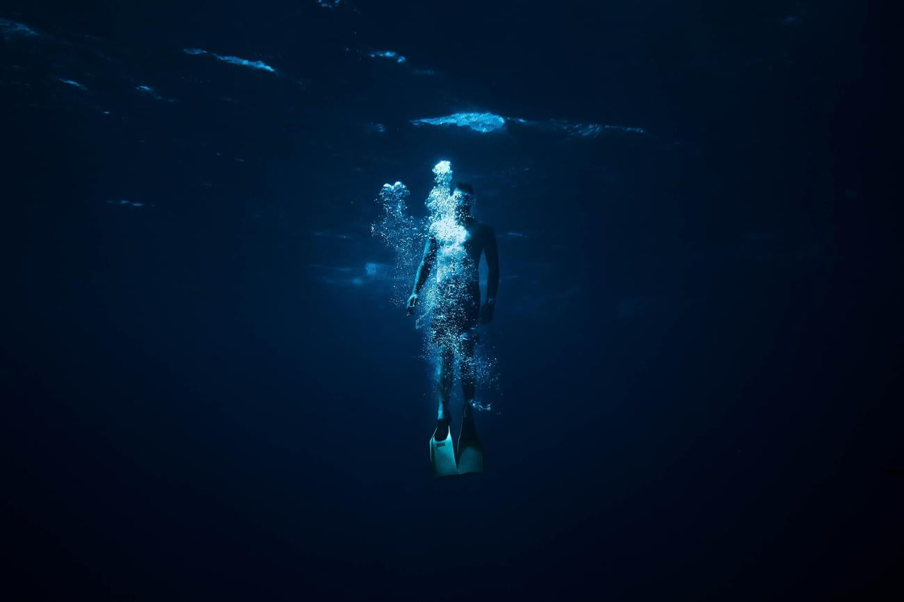 which of the following indicates scuba diving or snorkeling activity