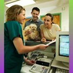 do-vet-assistants-get-benefits_2