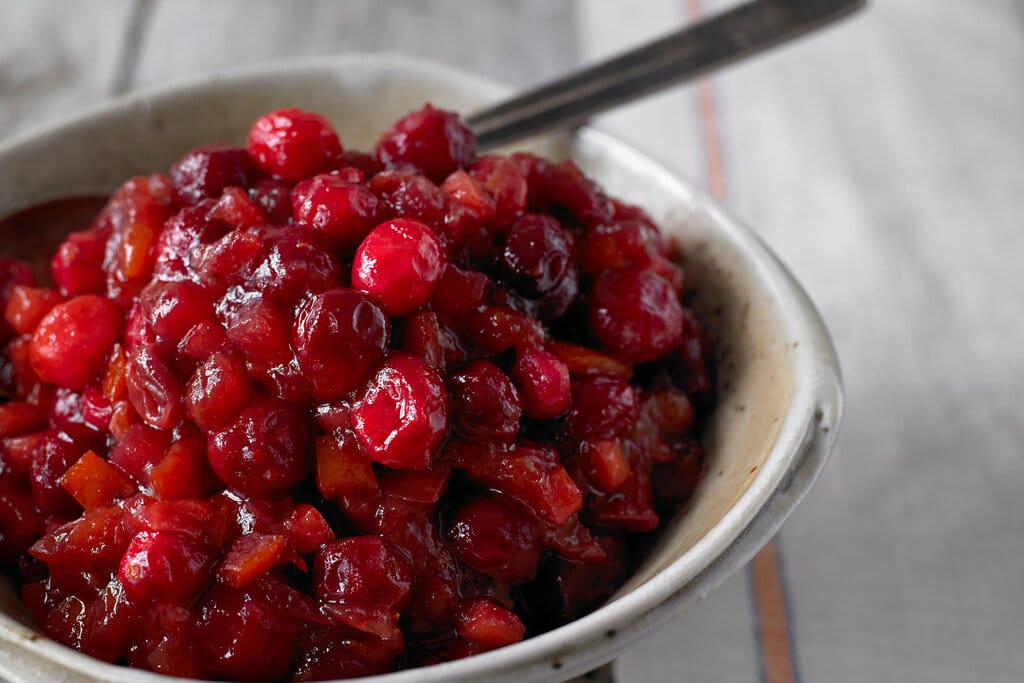 charlie-brown-thanksgiving-cranberry-sauce