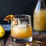 cocktail_of_bourbon_lemon_and_mint_crossword