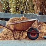 how_much_does_a_yard_of_mulch_weigh