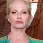 ellen_barkin_net_worth