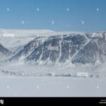 grise_fiord_ellesmere_island_canada