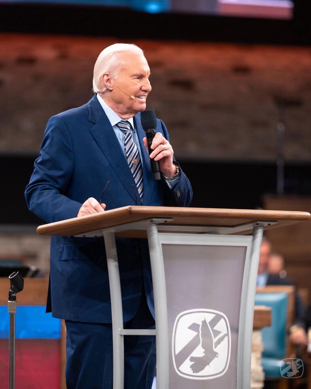 Jimmy Swaggart's Net Worth The Televangelist's Empire After Scandal