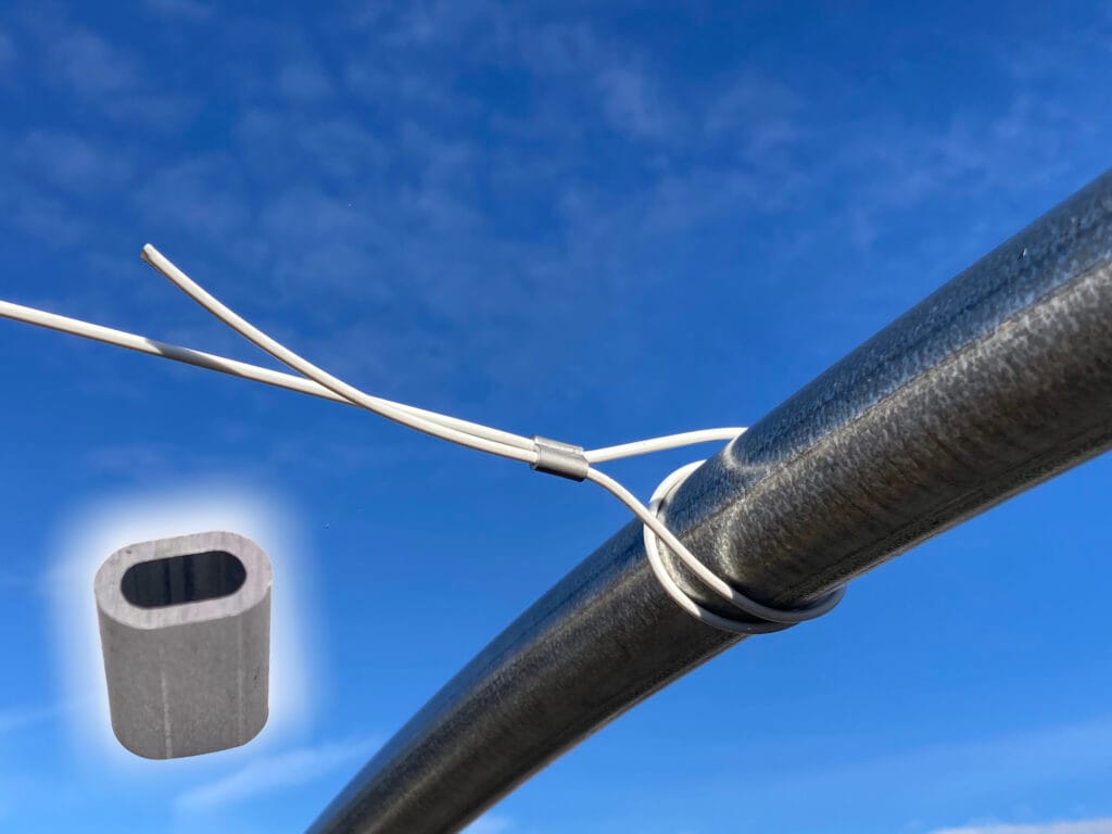 Tune In to Radio Regard FM 92.7 En Direct: Haitian Creole News, Talk