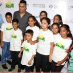 virat_kohli_foundation_dog_treats